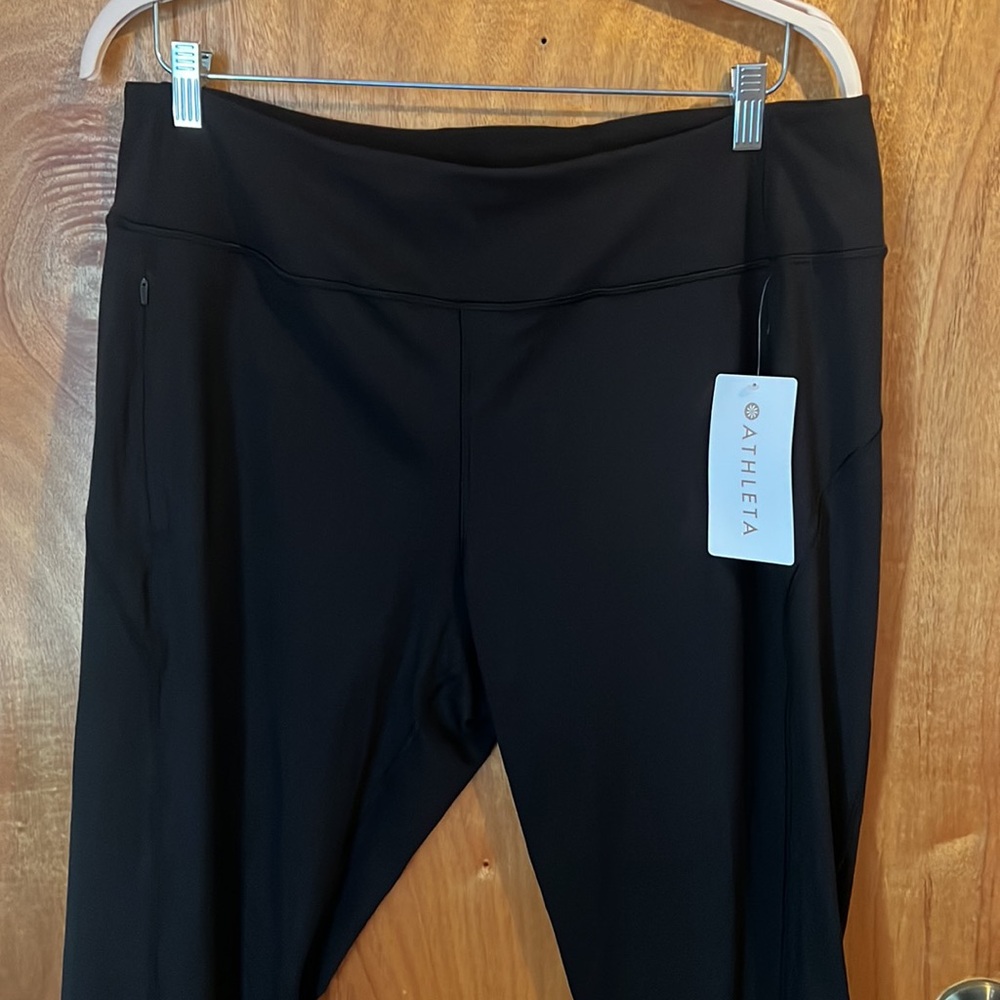Athleta Distance Jogger - Picture 2 of 7